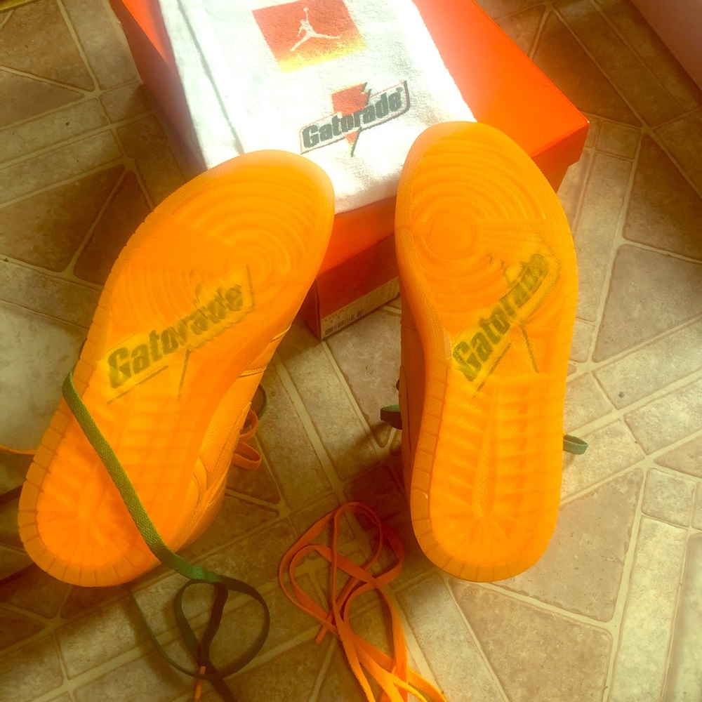 Nike  air Jordan 1 retro Gatorade men’s 11.5